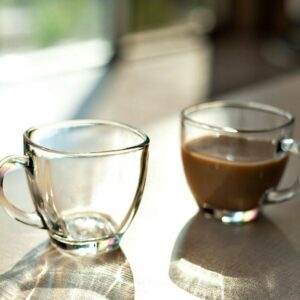 فنجان چای و قهوه خوری دسته دار بلوری