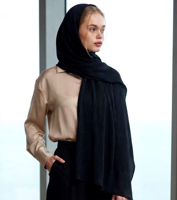 شال پلیسه مشکی وارداتی HPS نخی لمه دار قواره 185×70