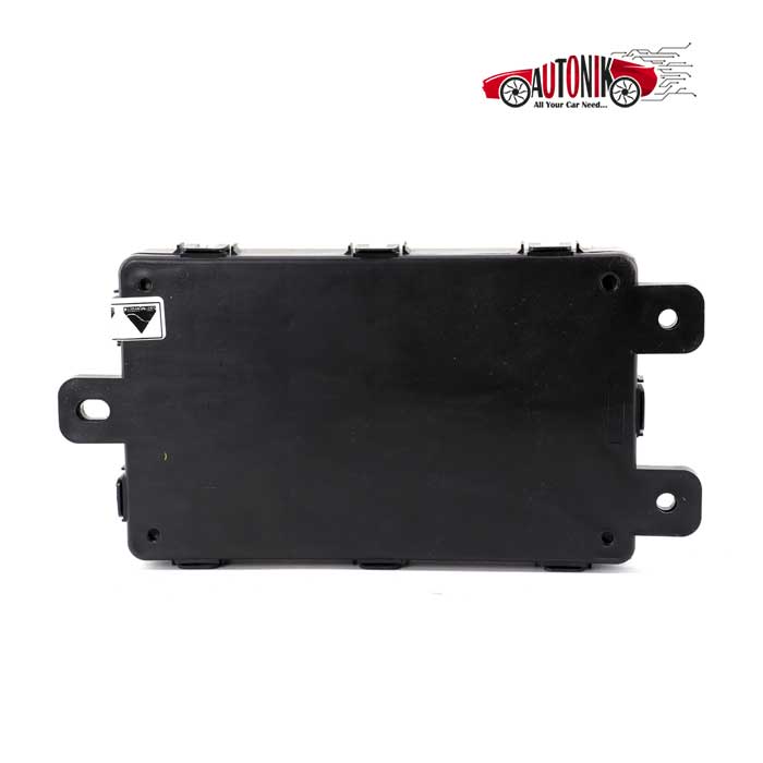 | عمده بازار آنلاین تعداد بالا <p style="text-align: center"><strong>نود cec پژو پارس سازه پویش به صورت نو و اورجینال بوده و مناسب است برای خودرو های پارس.</strong></p>
<p>توجه داشته باشید که محصول موردنظر کاملا اورجینال بوده و در صورت مقایسه قیمت با دیگر فروشگاه ها، حتما از اورجینال بودن کالا اطمینان حاصل کنید.</p> نود cec پژو پارس سازه پویش