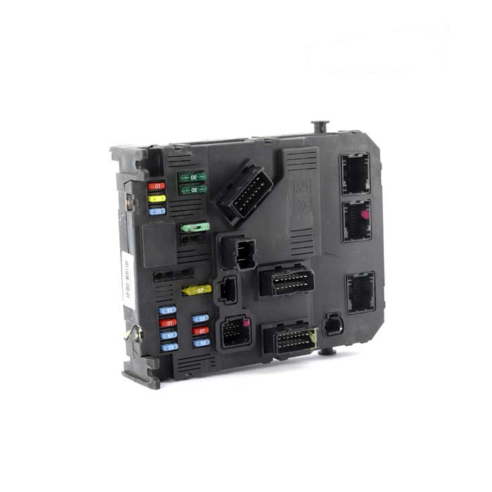 جعبه فیوز BSI 207 استوک