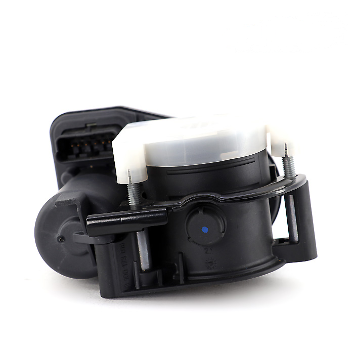 | عمده بازار آنلاین تعداد بالا <p style="text-align: center"><strong>دریچه گاز برقی پلاستیکی 206 TU5 بوش ایساکو به صورت نو و اورجینال بوده و برای خودرو های 206 مناسب است.</strong></p>
<p style="text-align: center">توجه داشته باشید در صورت مقایسه قیمت با دیگر فروشگاه ها، حتما از اورجینال بودن کالا اطمینان حاصل کنید.</p> دریچه گاز برقی پلاستیکی 206 TU5 بوش ایساکو