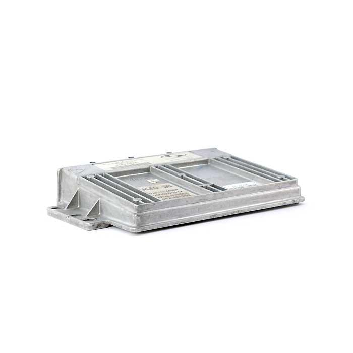 | عمده بازار آنلاین تعداد بالا <p style="text-align: center"><strong>ایسیو کامپیوتر پیکان وانت سه سوکت S2000 والئو استوک بوده و از لحاظ سلامت کاملا تست شده و برای خودرو های پیکان وانت مناسب است.</strong></p> کامپیوتر پیکان وانت دوگانه زیمنس بایفیول استوک