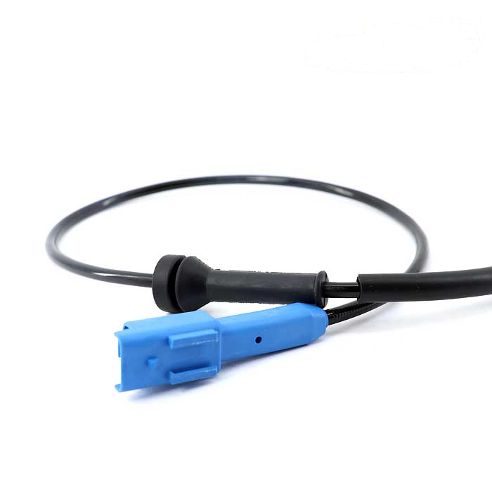 | عمده بازار آنلاین تعداد بالا <p style="text-align: center"><strong>سنسور ABS چرخ جلو 206 قدیم به صورت نو و اورجینال بوده و برای خودرو های 206 مناسب است.</strong></p>
<p style="text-align: center">توجه داشته باشید در صورت مقایسه قیمت با دیگر فروشگاه ها، حتما از اورجینال بودن کالا اطمینان حاصل کنید.</p> سنسور ای بی اس 206 برند هیرکان ( سنسور ABS چرخ جلو 206)