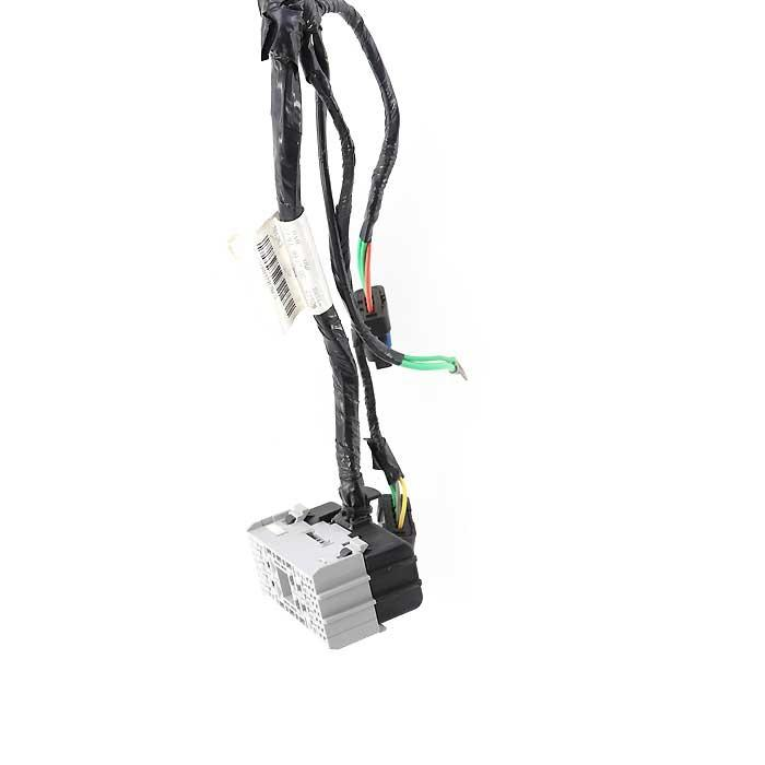 | عمده بازار آنلاین تعداد بالا <p style="text-align: center"><strong>دسته سیم چراغ جلو سمند EKS – IK00286580 SMS – EF7 نو و اورجینال بوده و برای خودروهای سمند EF7 مناسب است</strong></p> سیم کشی چراغ جلو سمند