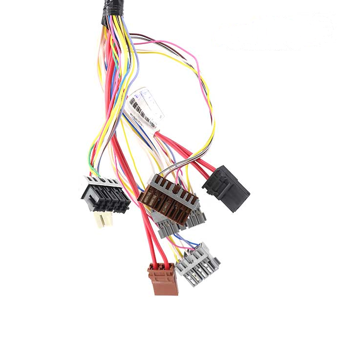 | عمده بازار آنلاین تعداد بالا <p>محصول دسته سیم فن سمند کدفنی K9600015380 کاملاً نو و اورجینال است. در صورت مقایسه قیمت با سایر فروشگاهها، حتماً از اصل بودن کالا اطمینان حاصل کنید.</p> دسته سیم فن سمند شماره سریال V K9600015380