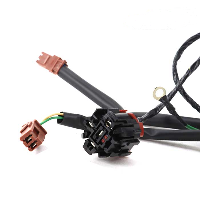| عمده بازار آنلاین تعداد بالا <p>محصول دسته سیم فن سمند کدفنی K9600015380 کاملاً نو و اورجینال است. در صورت مقایسه قیمت با سایر فروشگاهها، حتماً از اصل بودن کالا اطمینان حاصل کنید.</p> دسته سیم فن سمند شماره سریال V K9600015380