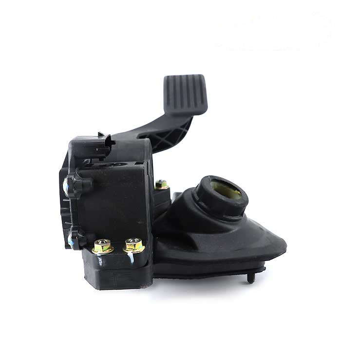 | عمده بازار آنلاین تعداد بالا <p style="text-align: center"><strong>پدال گاز سمند EF7 عظام به صورت نو و اورجینال بوده و مناسب است برای خودرو های سمند ef7.</strong></p>
<p>توجه داشته باشید که محصول موردنظر کاملا اورجینال بوده و در صورت مقایسه قیمت با دیگر فروشگاه ها، حتما از اورجینال بودن کالا اطمینان حاصل کنید.</p> پدال گاز سمند EF7 عظام