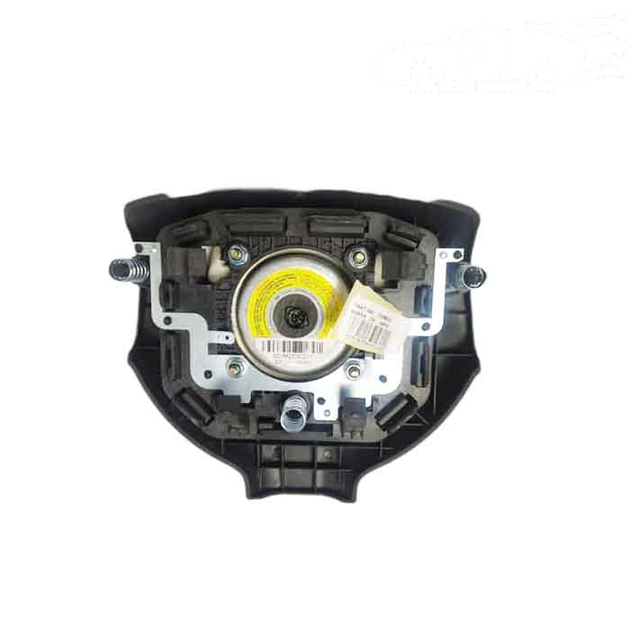 | عمده بازار آنلاین تعداد بالا <p style="text-align: center"><strong>ایربگ راننده کوییک به صورت نو و اورجینال بوده و مناسب است برای خودرو های کوییک .</strong></p>
<p>توجه داشته باشید که محصول موردنظر کاملا اورجینال بوده و در صورت مقایسه قیمت با دیگر فروشگاه ها، حتما از اورجینال بودن کالا اطمینان حاصل کنید.</p> ایربگ راننده کوییک