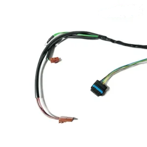| عمده بازار آنلاین تعداد بالا <p>سیم کشی سقف پراید SK15067100 دناکو، کاملاً نو و اورجینال است. در صورت مقایسه قیمت با سایر فروشگاهها، حتماً از اصل بودن کالا اطمینان حاصل کنید، زیرا محصولات تقلبی با قیمتهای پایینتر ممکن است عرضه شوند که کیفیت و عملکرد اصلی را ندارند.</p> سیم کشی سقف پراید SK15067100 دناکو